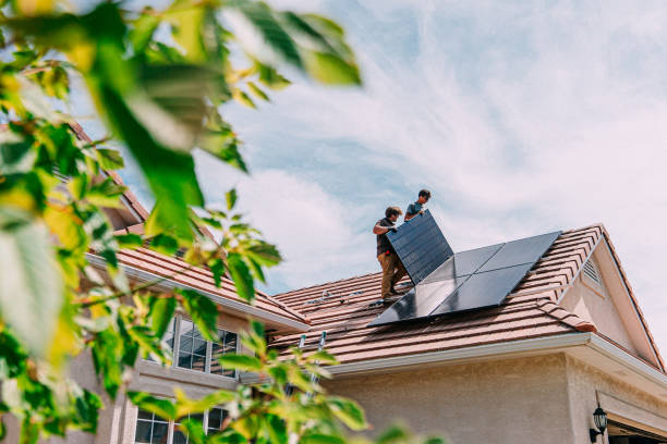 Roof Gutter Cleaning in Shadeland, IN